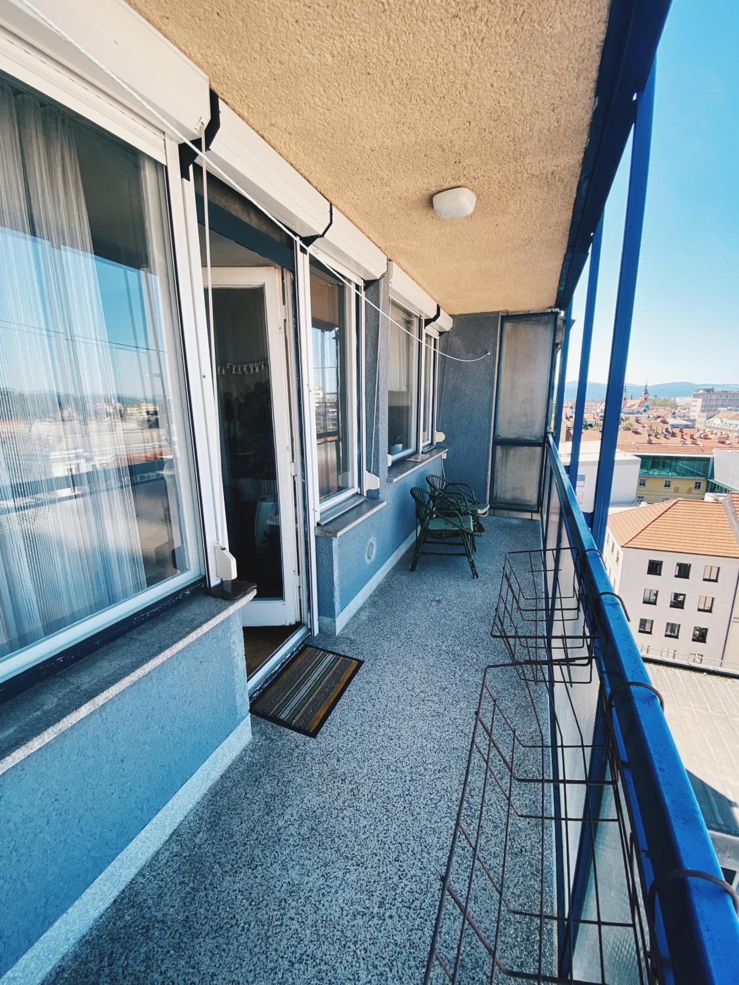 Ljubljana Center With A Castle View, Parking Apartment Ngoại thất bức ảnh
